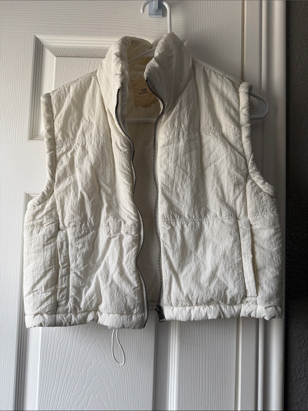 Thread & Supply Cream Quilted Sleeveless Puffer Vest